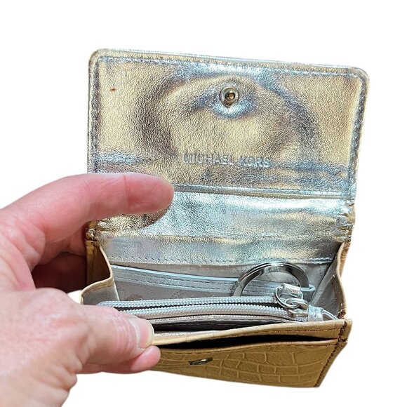 Michael Kors Leather Camel Shoulder Bag Purse w/Medallion & Matching Wallet - Picture 15 of 16